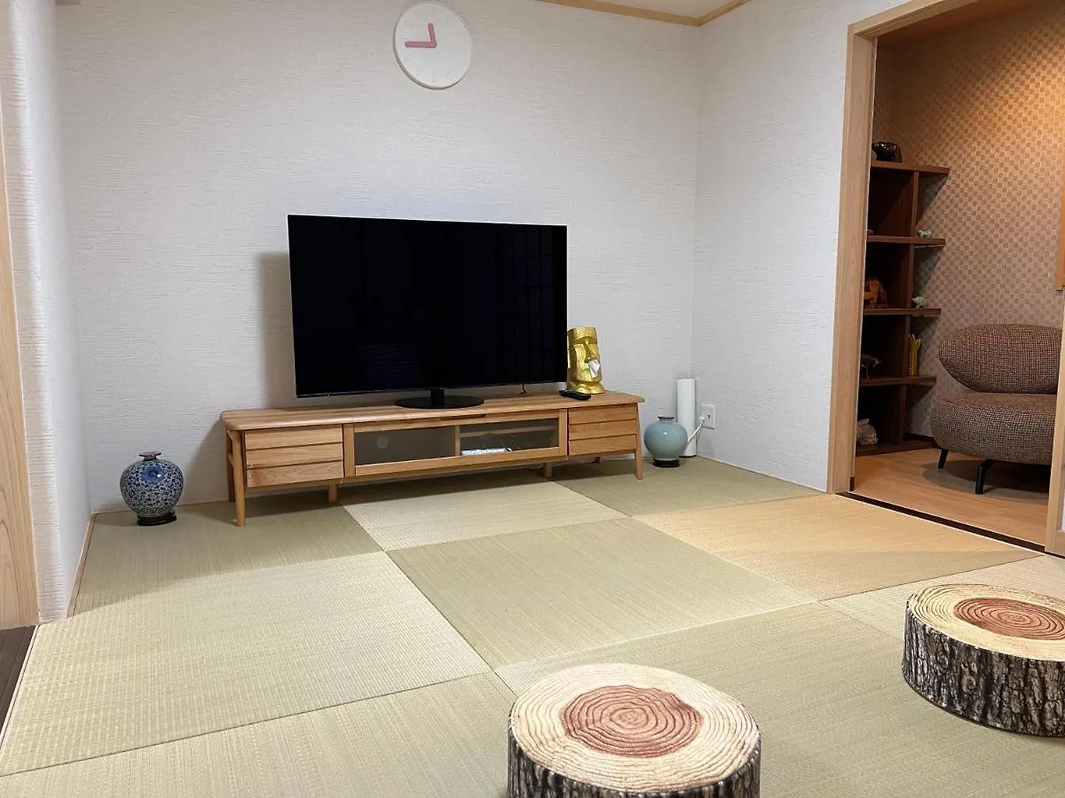 Guest House Kubo Homes Tanimachi Osaka 0*,  Japan